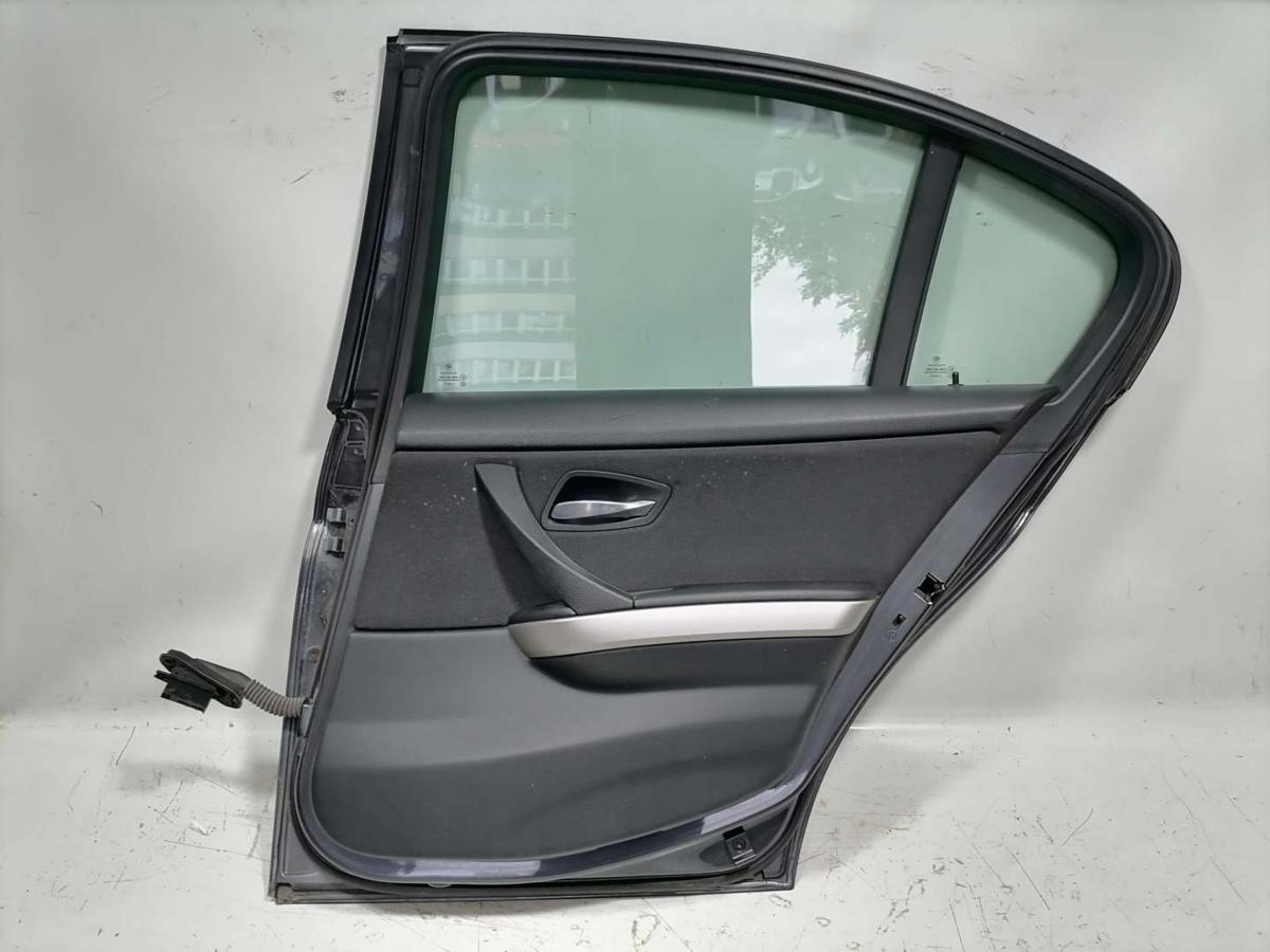 BMW 3er E90 original Tür hinten rechts A22 Sparkling Graphite Rohbau Limo BJ06